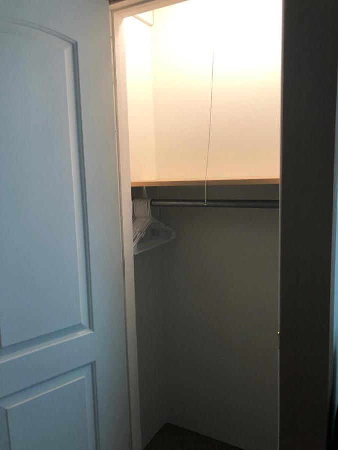 Downtown 2 Bedroom Cottage, Sleeps 6, Walking Distance To Honeywell, Downtown Restaurants, Shopping Wabash Extérieur photo